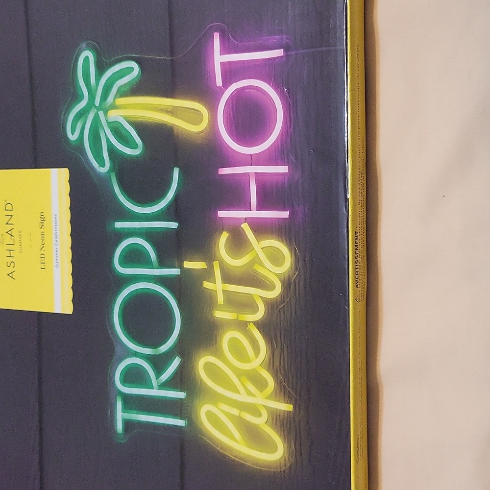 LED Neon Sign - Picture 3 of 7